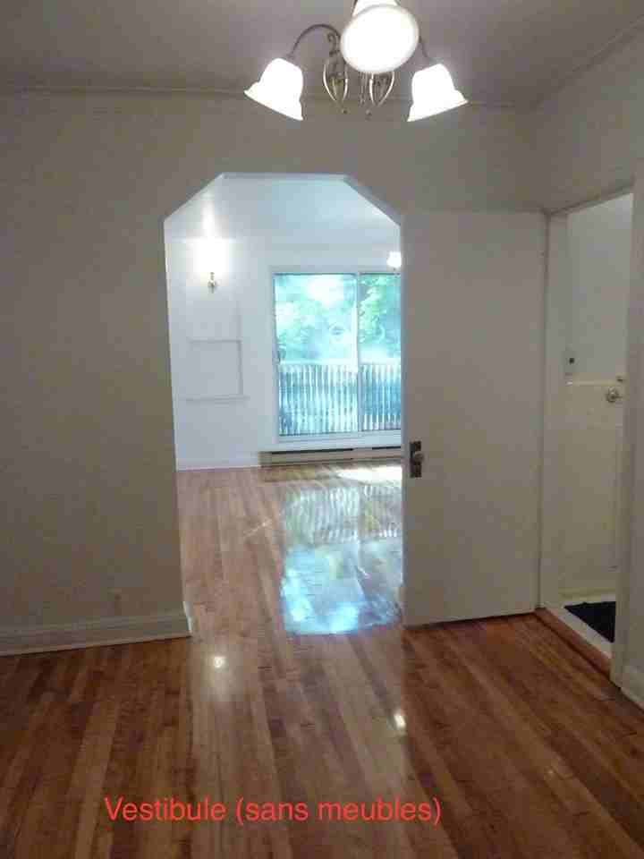 5510 Avenue Avonmore - Photo 7 of 11