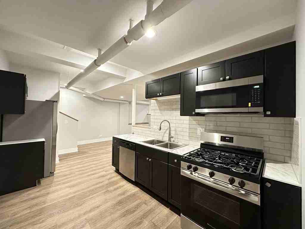 5008 N Springfield Ave #I - Photo 5 of 20