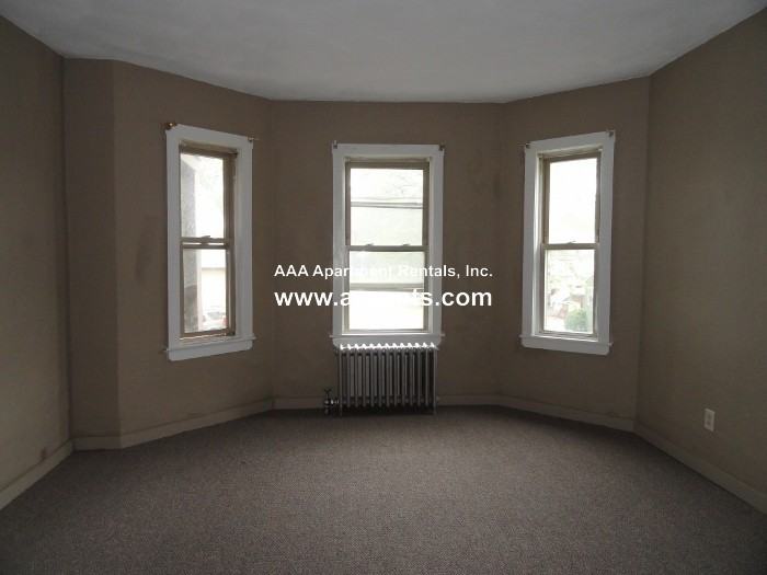 Lyme St #2 - Photo 7 of 15