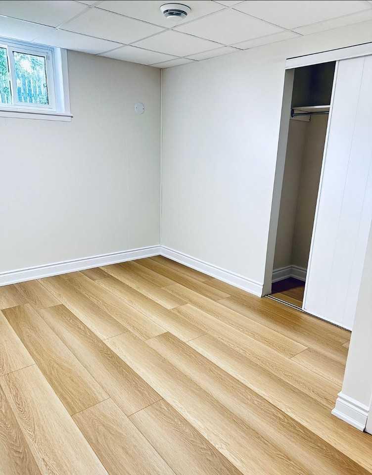 36 Castor Crescent - Photo 7 of 16