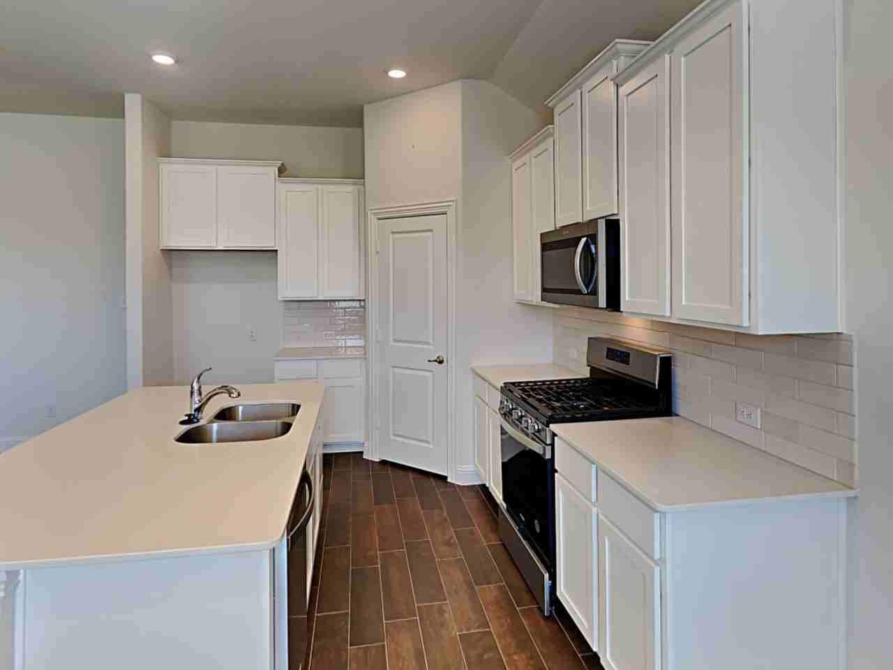 11136 Canyon Mine Dr - Photo 6 of 16