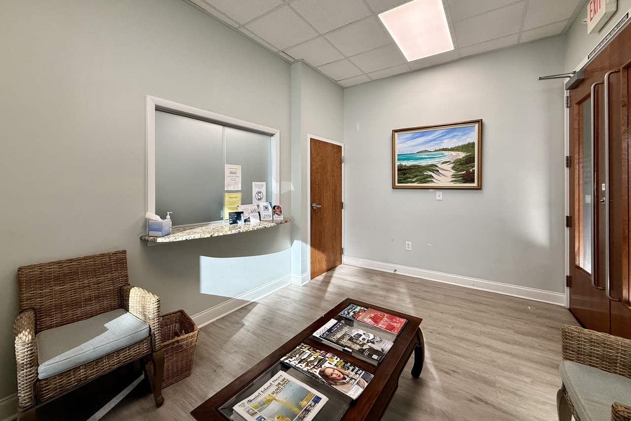 225 Seven Farms Dr #105 - Photo 7 of 26