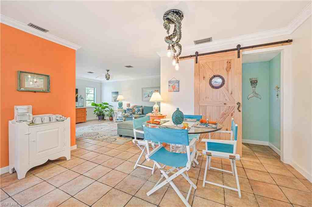 13533 Siesta Pines Ct - Photo 5 of 21