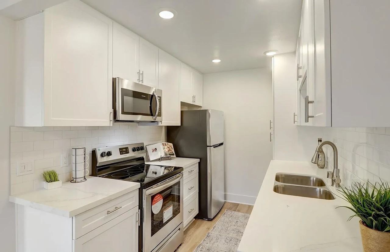 8660 Via Mallorca #B - Photo 4 of 8