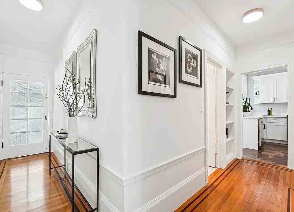 3967 18th St #4 - Photo 3 of 8