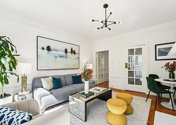 3967 18th St #4 - Photo 4 of 8