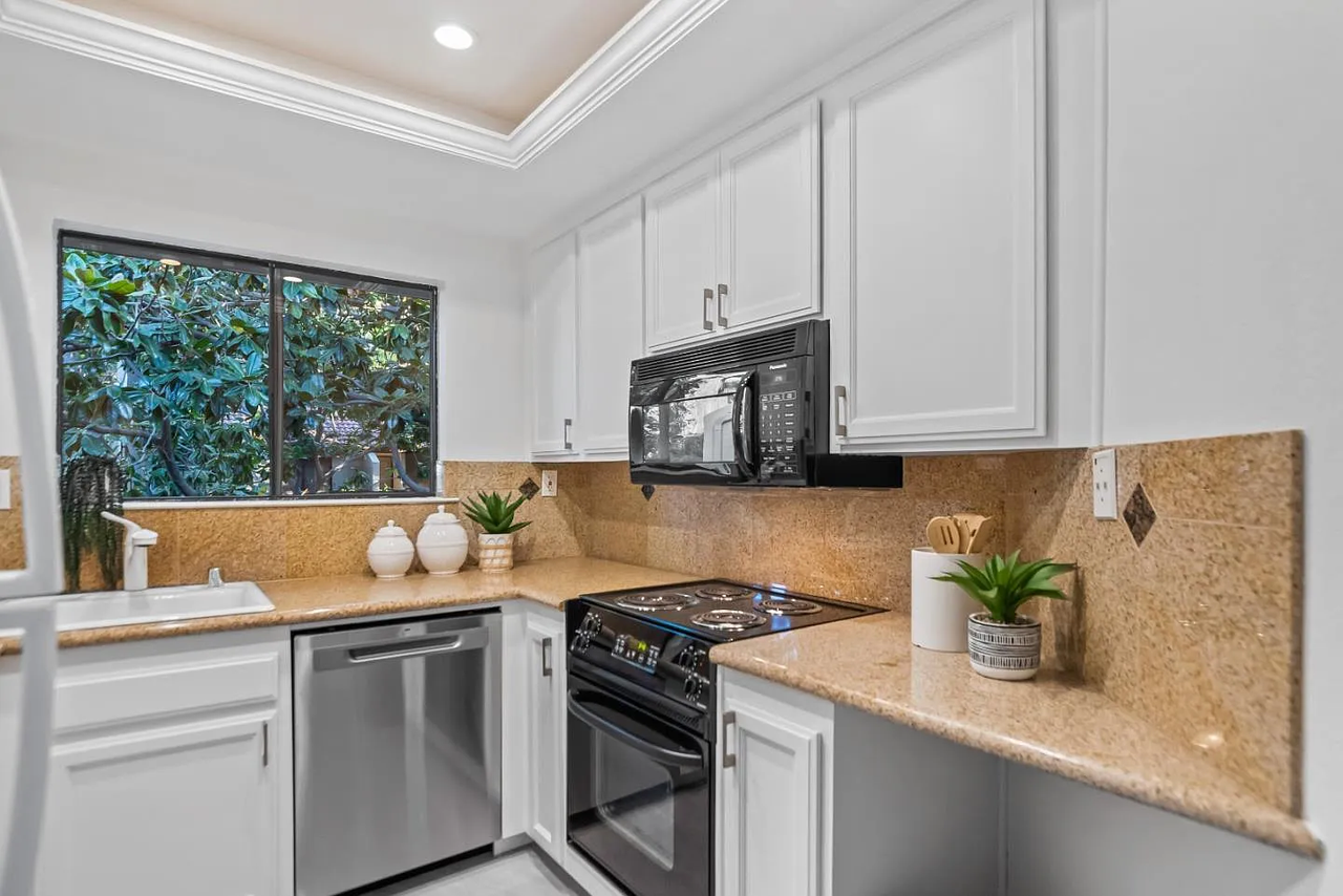 999 W Evelyn Ter #54 - Photo 5 of 8