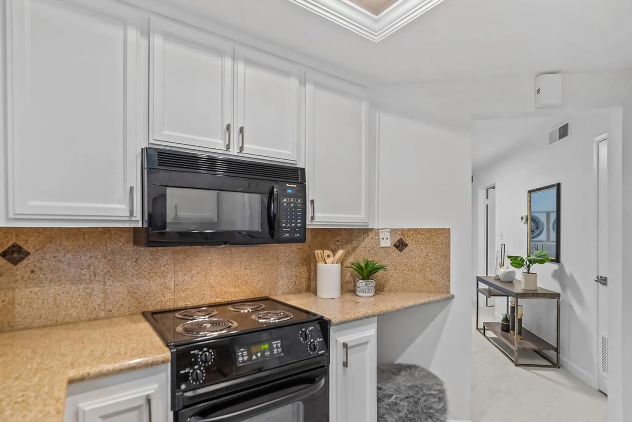 999 W Evelyn Ter #54 - Photo 6 of 8