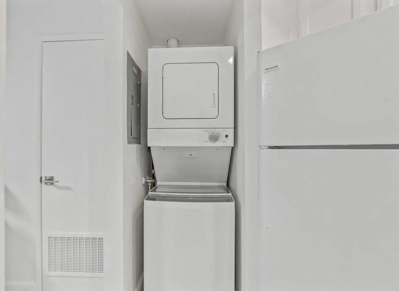 999 W Evelyn Ter #54 - Photo 7 of 8