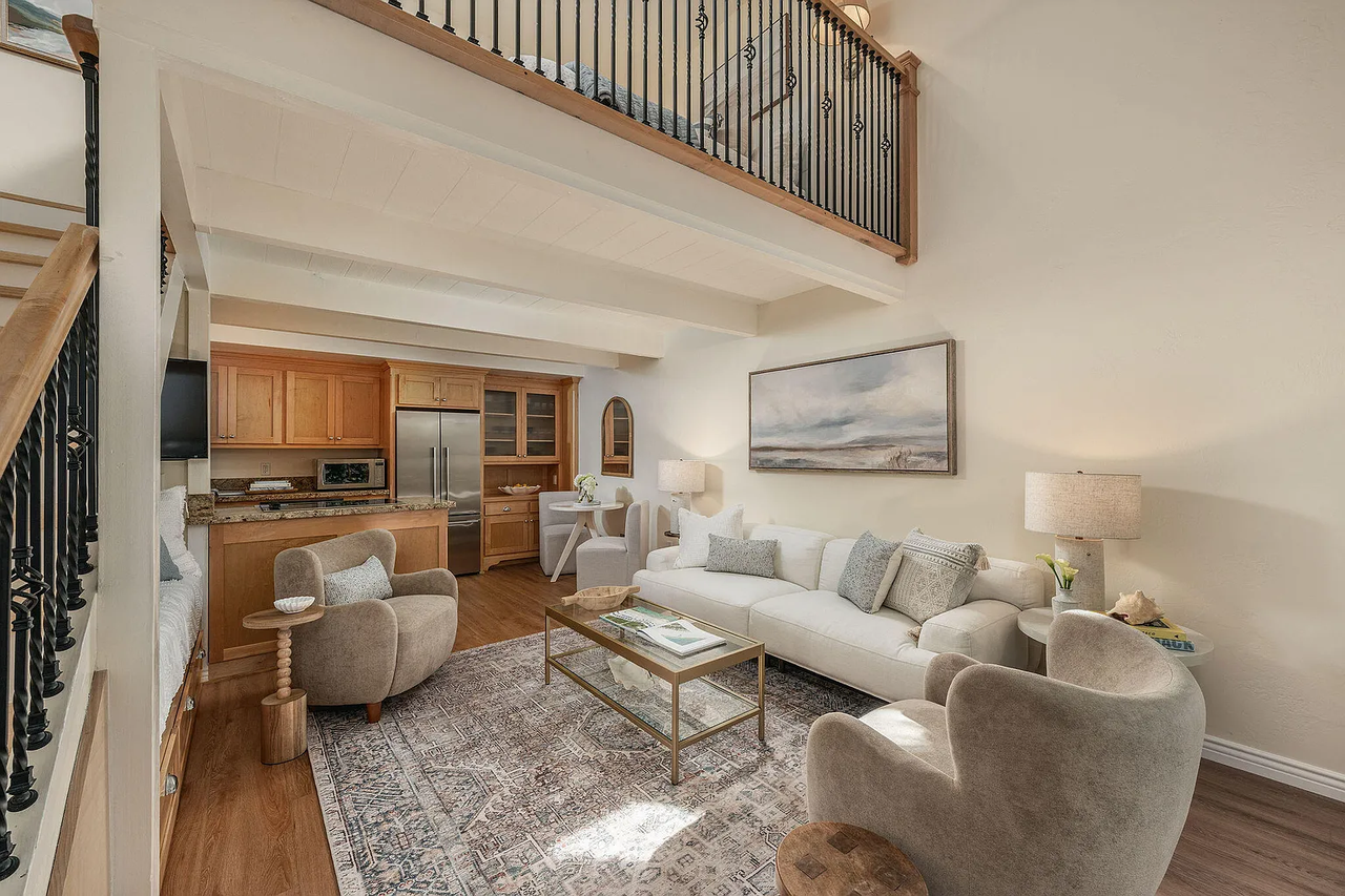 231 Linden Ave #18 - Photo 2 of 9