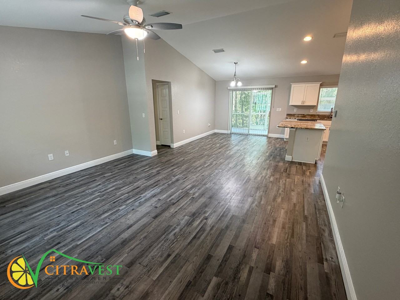 10949 N Adler Dr - Photo 2 of 15