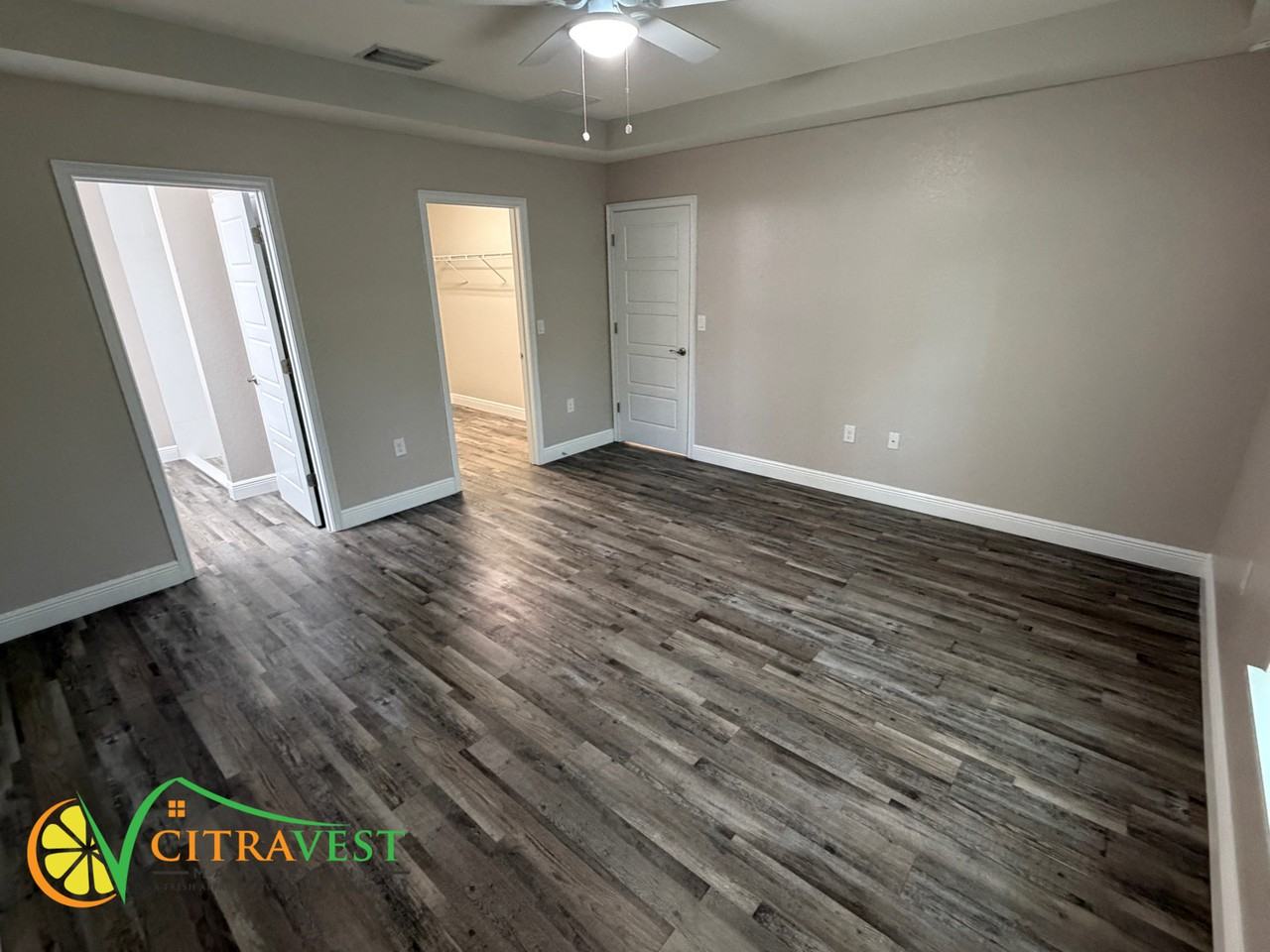 10949 N Adler Dr - Photo 4 of 15