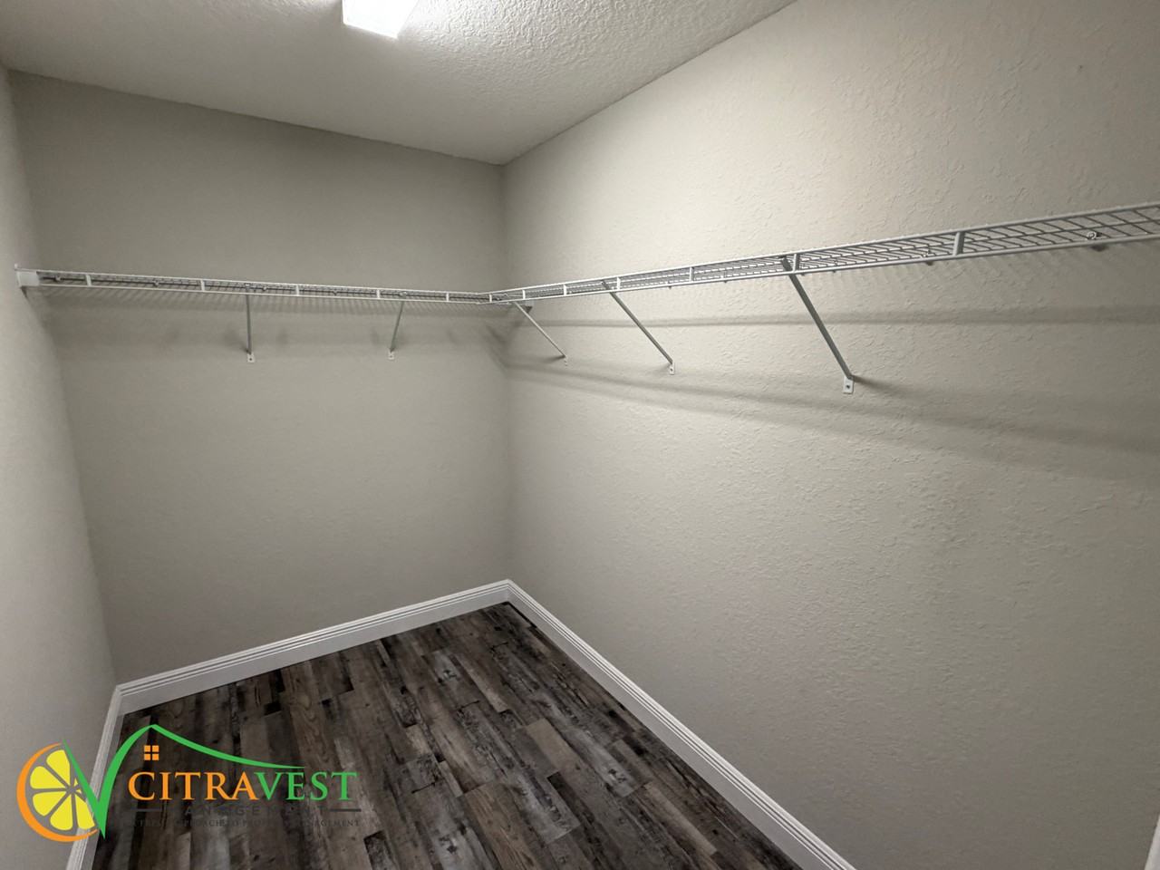 10949 N Adler Dr - Photo 5 of 15