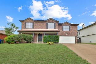 2411 Dennis St - Photo 1 of 1