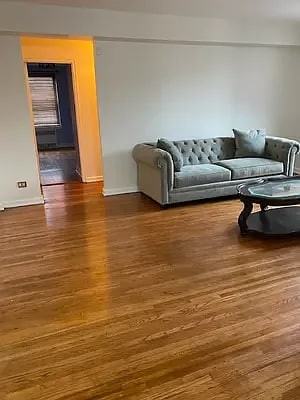 11225 34Th Ave - Photo 3 of 13