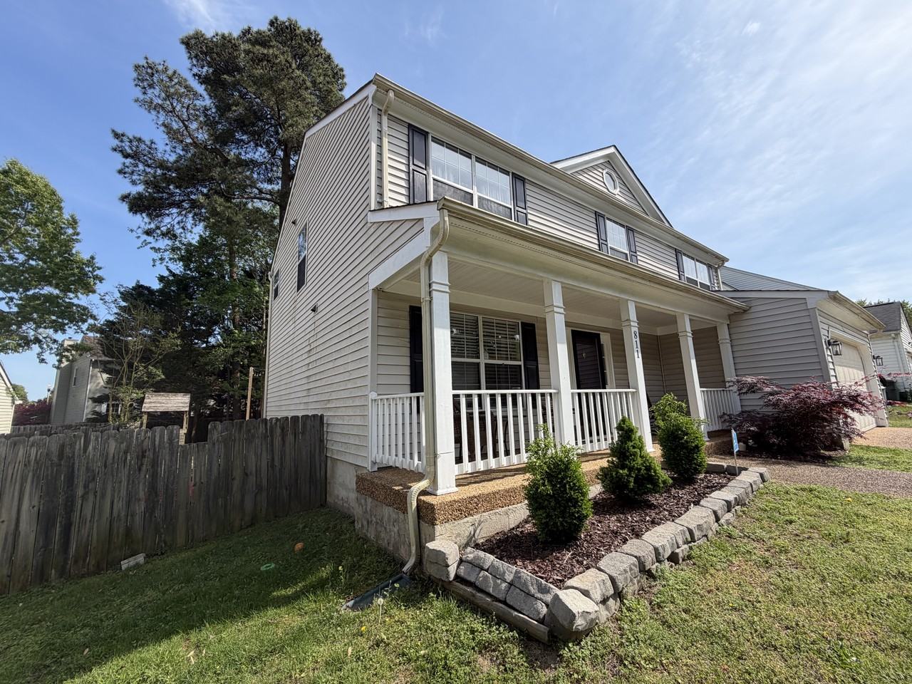 811 Melrose Ter - Photo 5 of 50