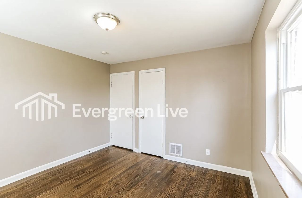 7235 Park Ave - Photo 4 of 7