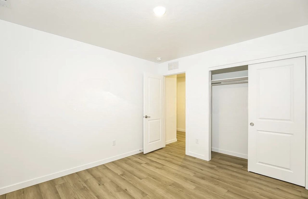 15145 Nimbus Way - Photo 5 of 7