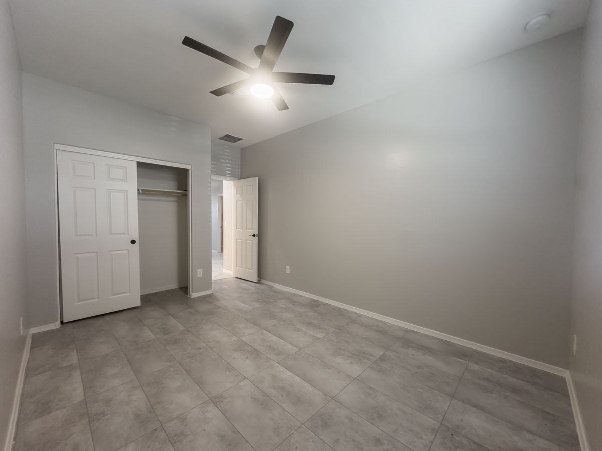 23012 N 178th Ln - Photo 3 of 21