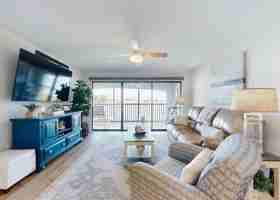 featured image of 454 Bouchelle Dr #202