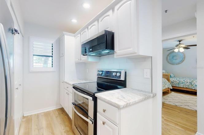 454 Bouchelle Dr #202 - Photo 3 of 34