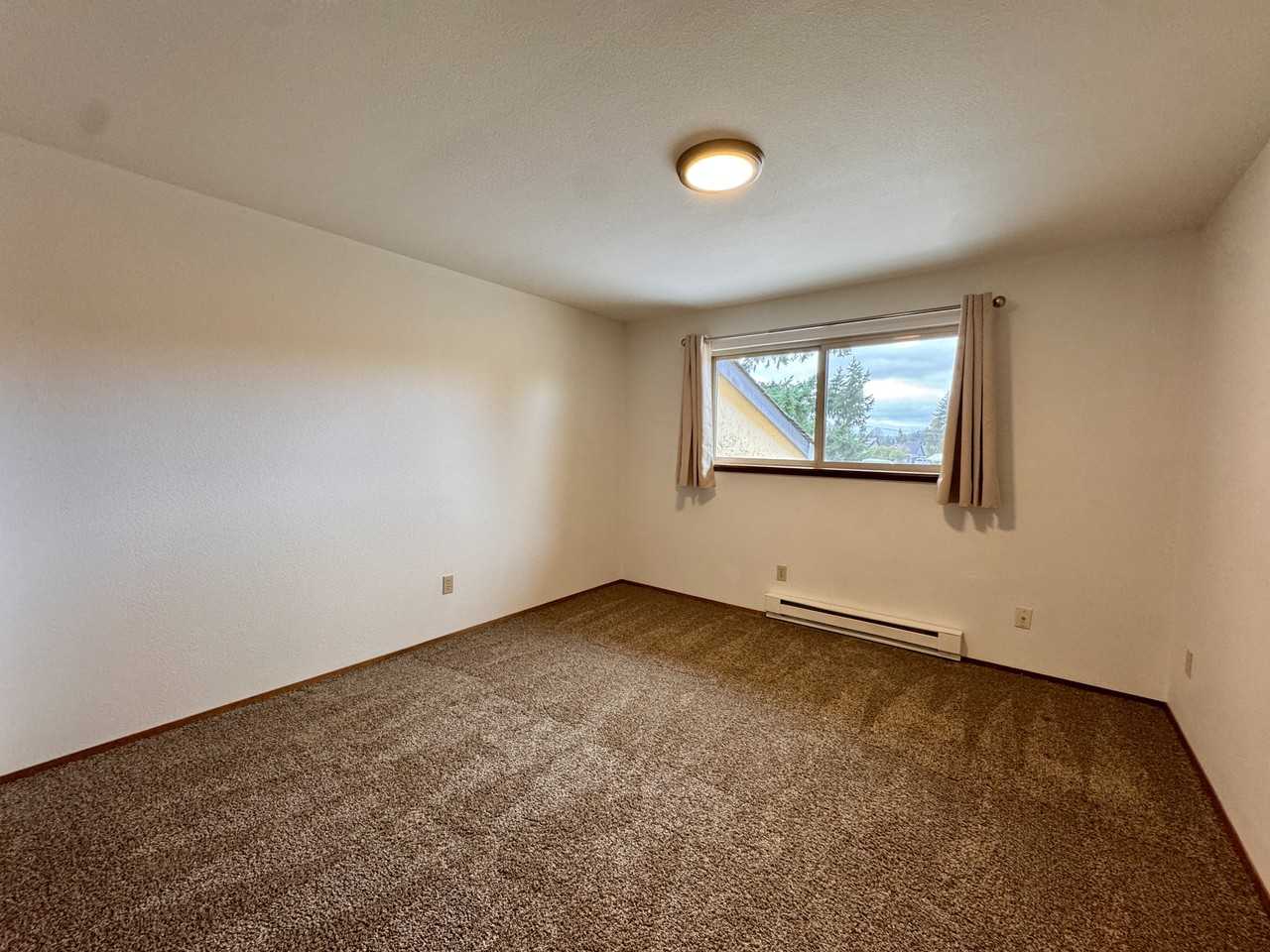 1125 N 13th St - Photo 7 of 14