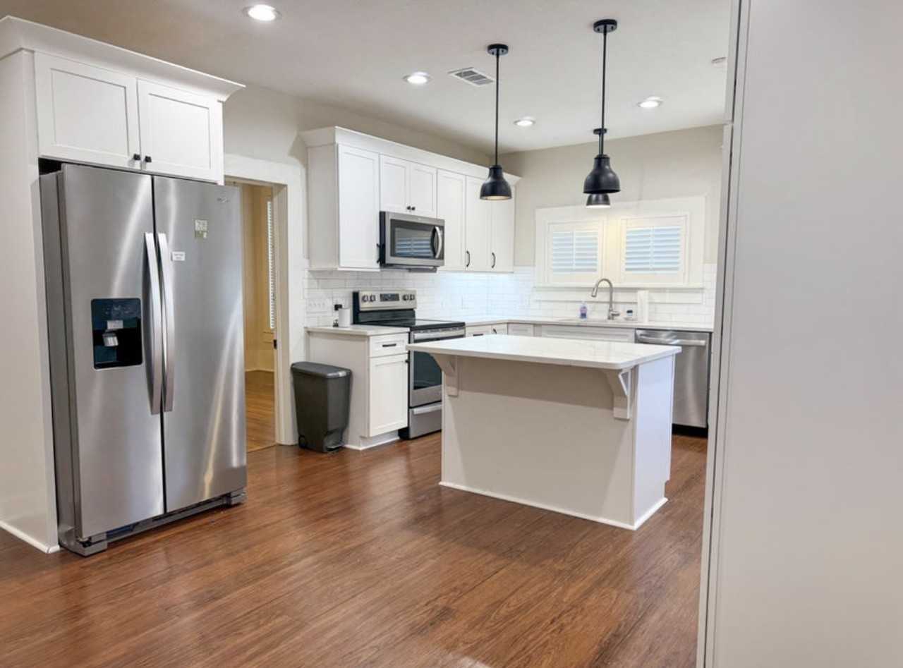 521 W Laurel Ave - Photo 6 of 11