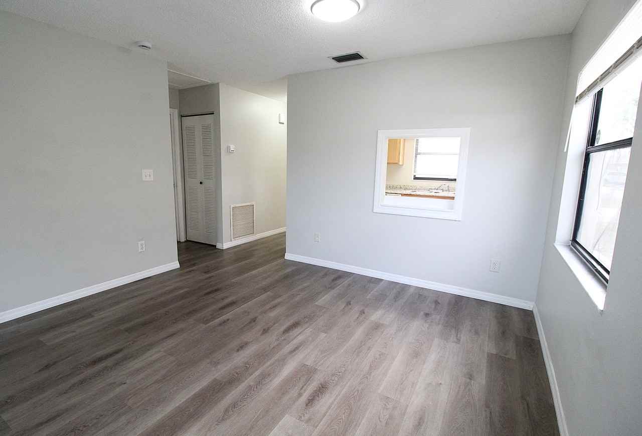 4812 27th St W - Photo 5 of 14