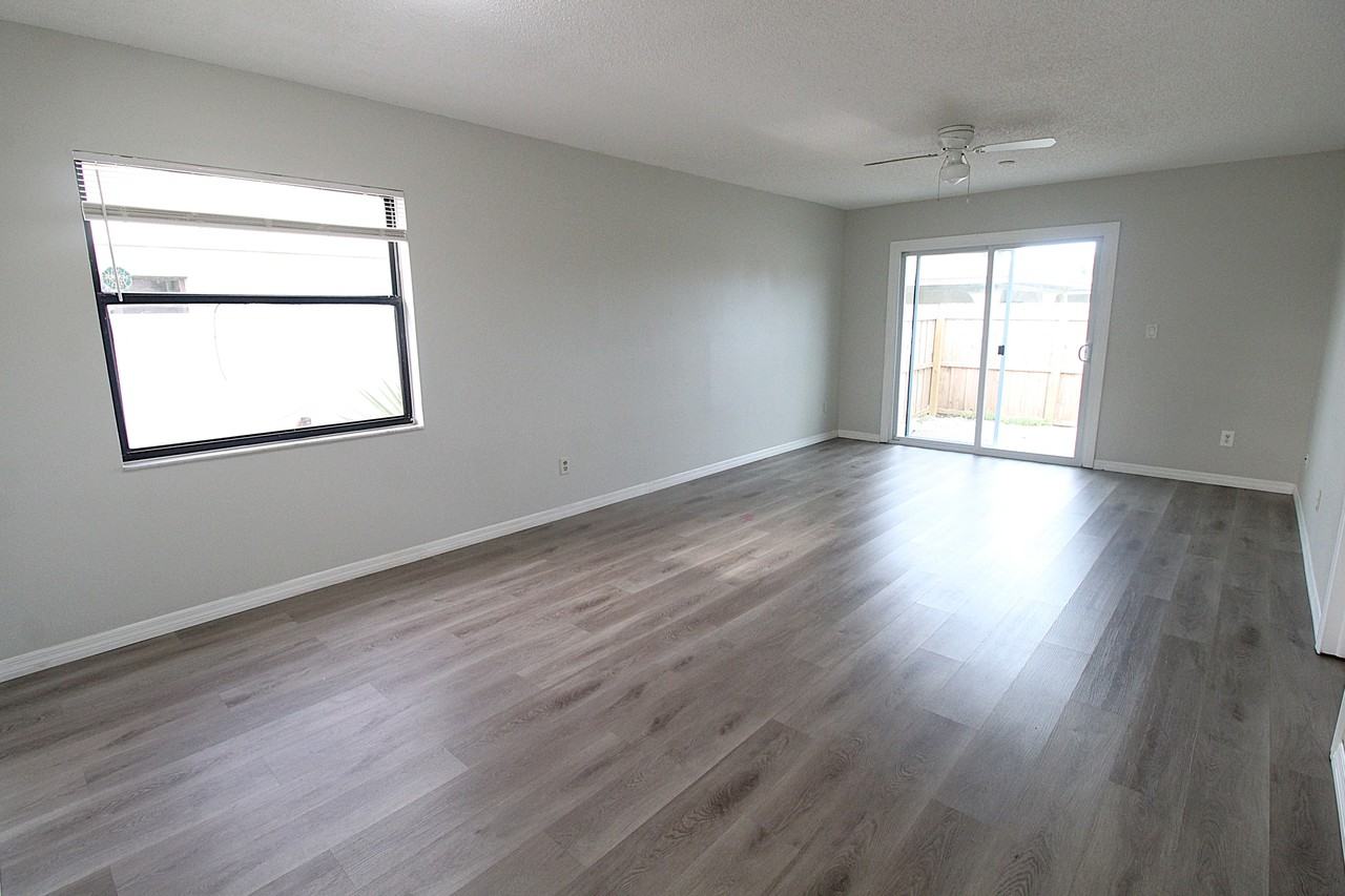 4812 27th St W - Photo 7 of 14