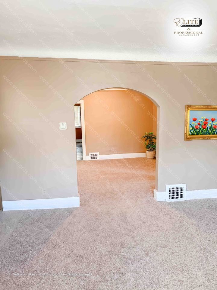 14897 Tuller St - Photo 3 of 24