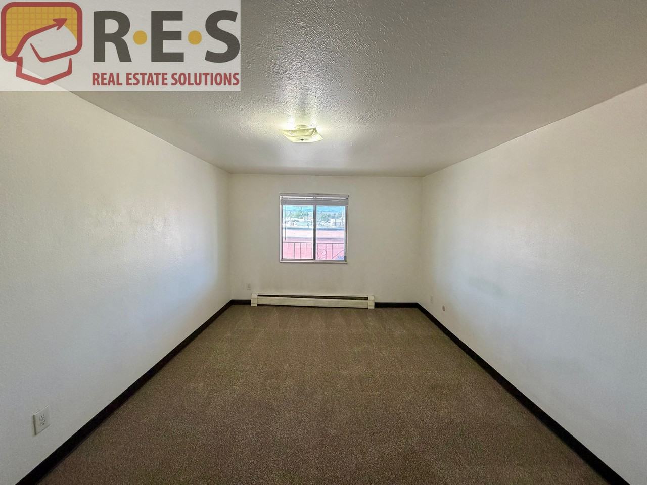 1080 S Eliot St #302 - Photo 5 of 7