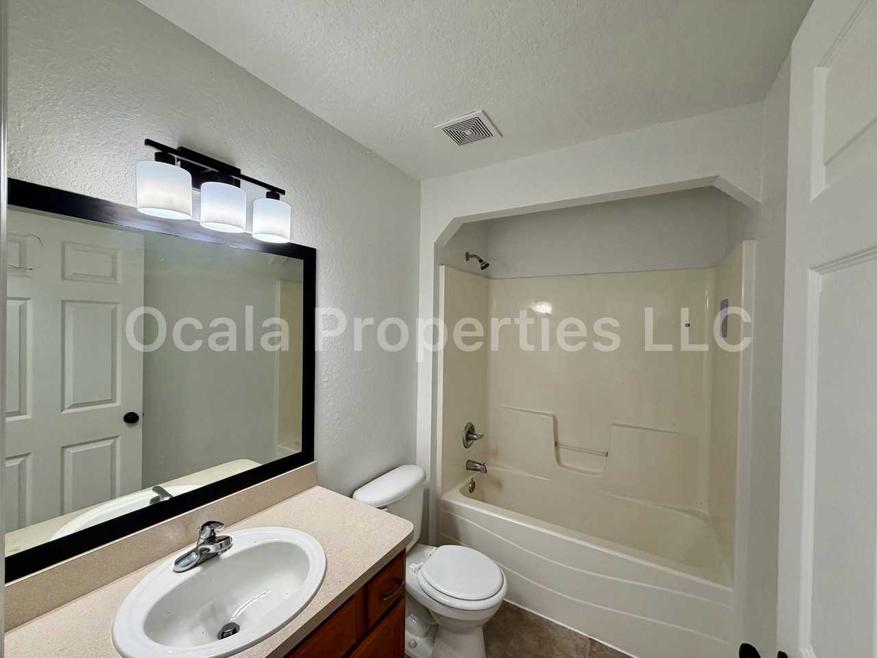 12224 Se 101st Ave - Photo 5 of 20