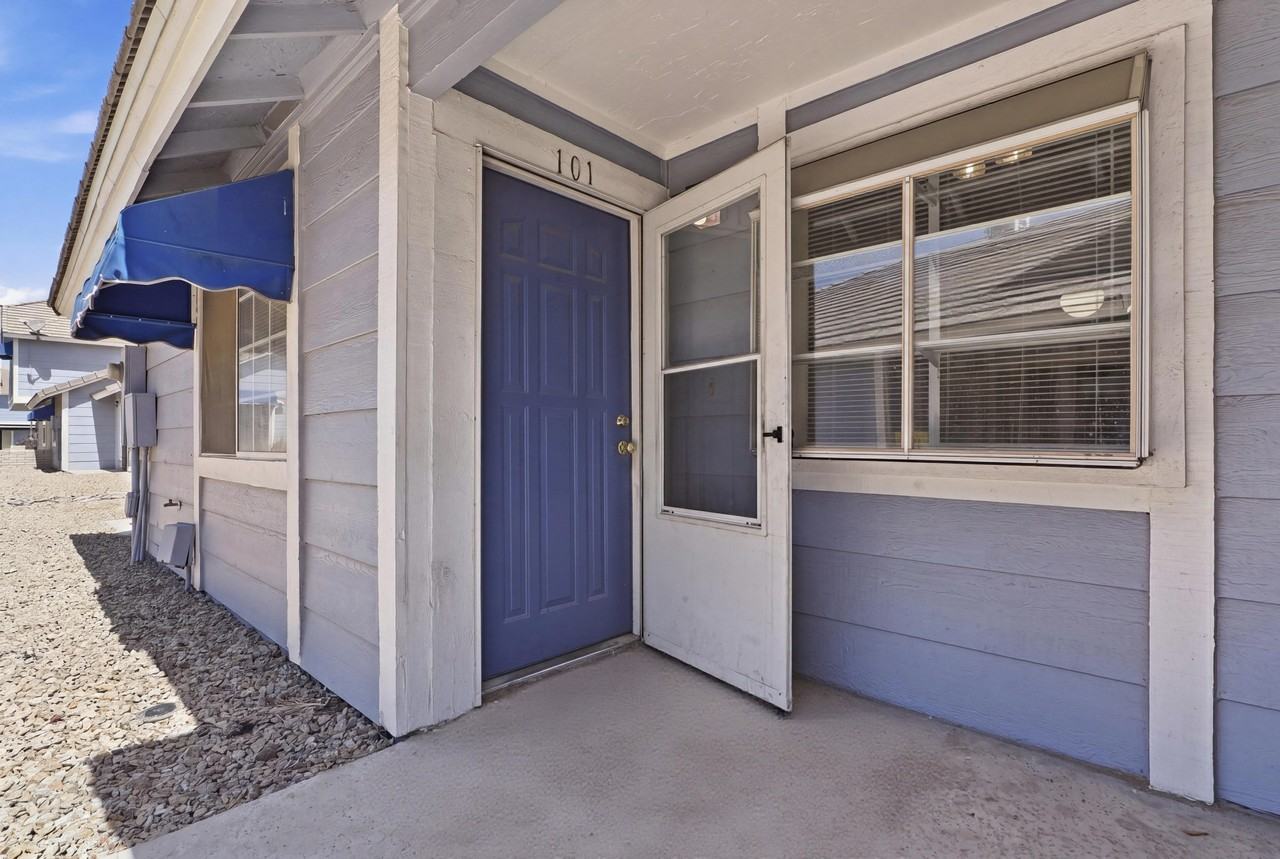 5355 Rod Ct #101 - Photo 5 of 25