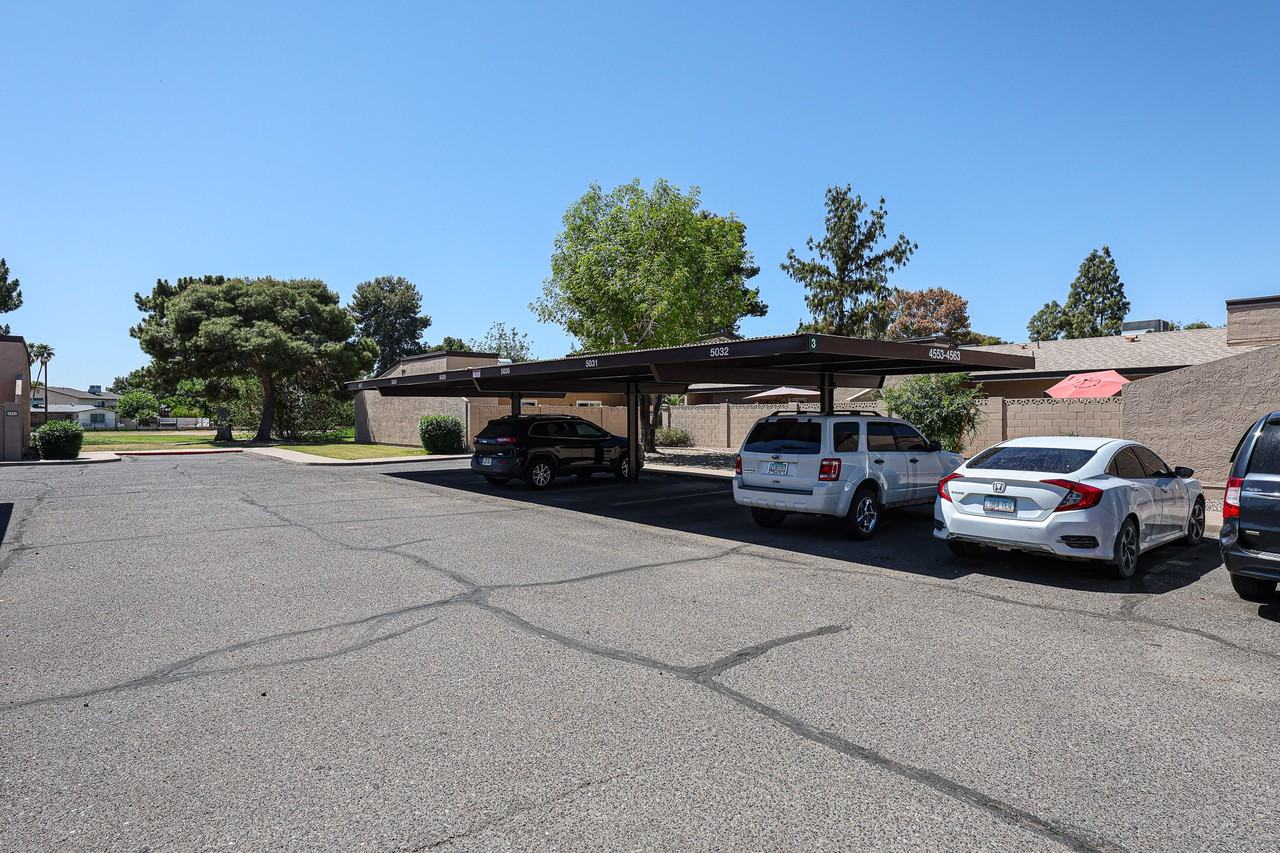 4555 W Continental Dr - Photo 3 of 50