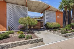 featured image of 811 N Alvernon Way