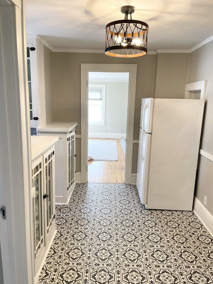 Ashland & Laurel Apartments - Photo 5 of 49