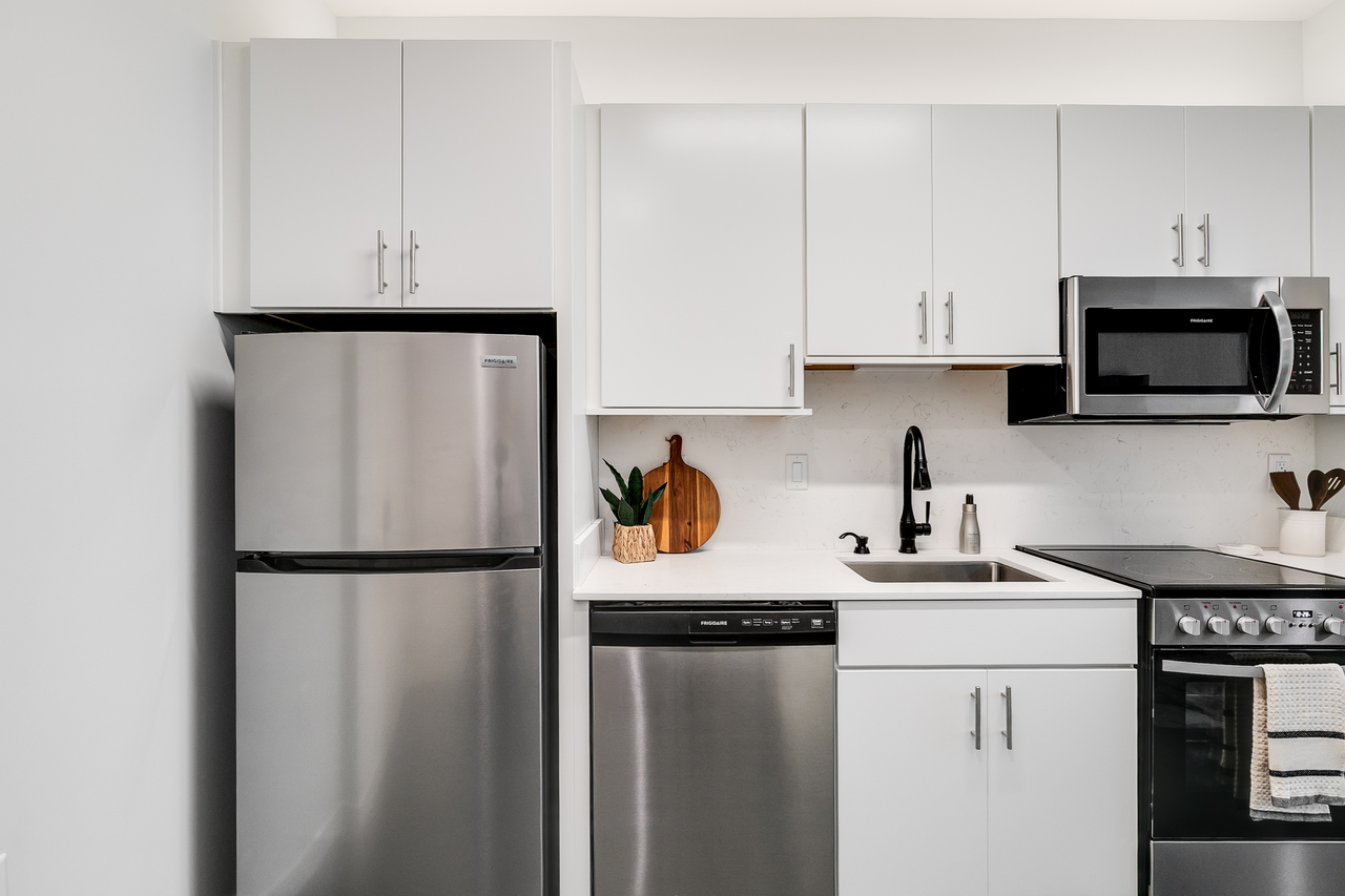 The Hub Apartments - Photo 3 of 45