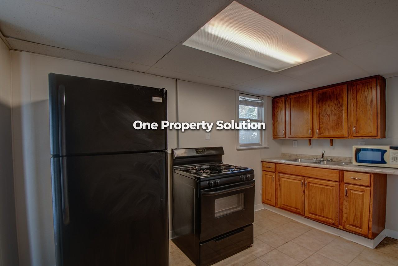 1220 West 41st Avenue Basement OGN - Photo 4 of 10