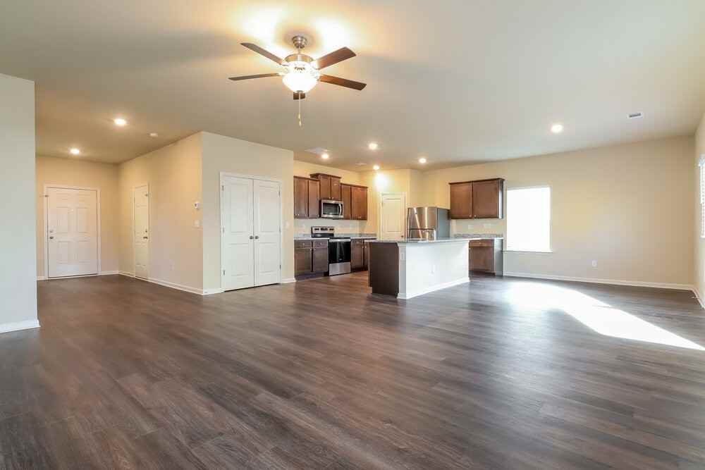 704 Plow Pt - Photo 5 of 17