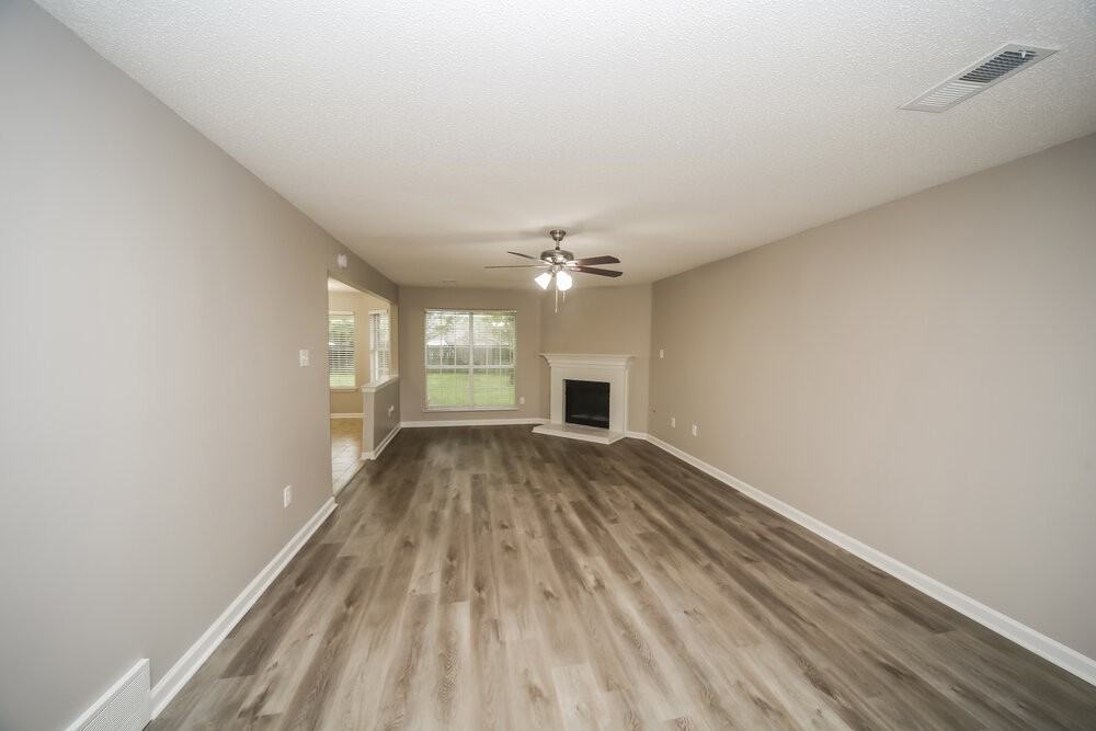 7228 Hunters Horn Dr - Photo 5 of 17