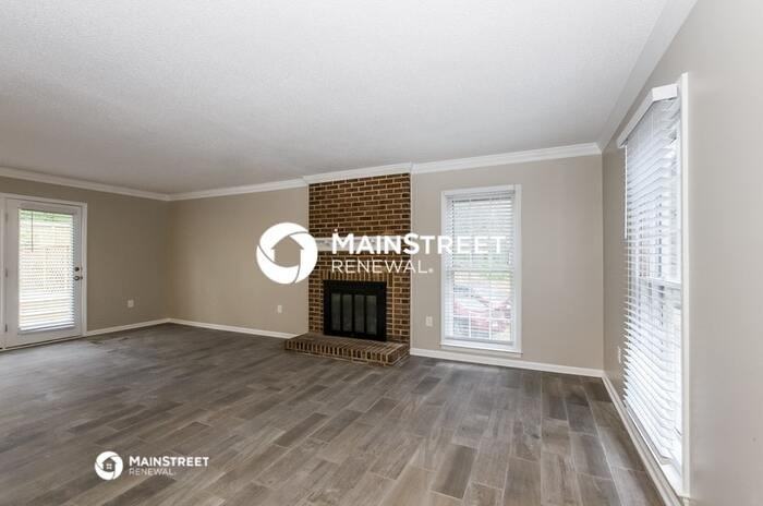 3053 Heathcroft Ct - Photo 4 of 17