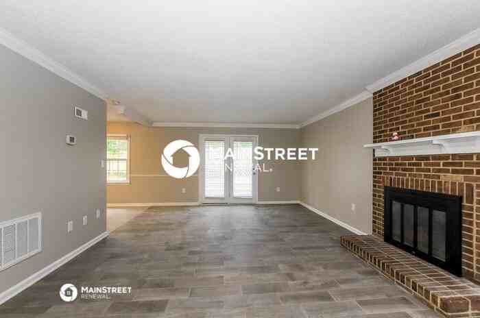 3053 Heathcroft Ct - Photo 5 of 17