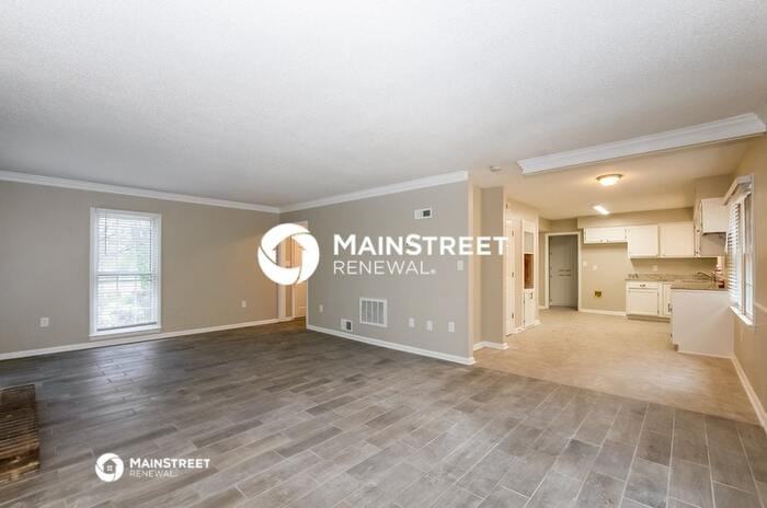 3053 Heathcroft Ct - Photo 7 of 17