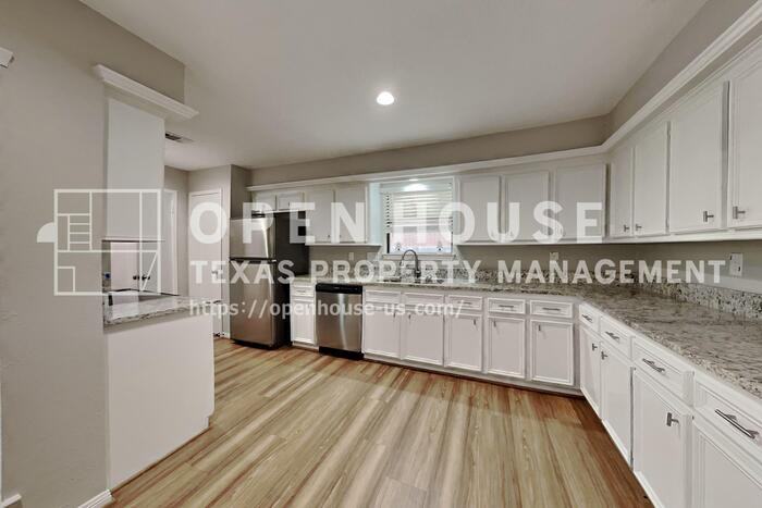 6214 Arcadian Shores Dr - Photo 7 of 21