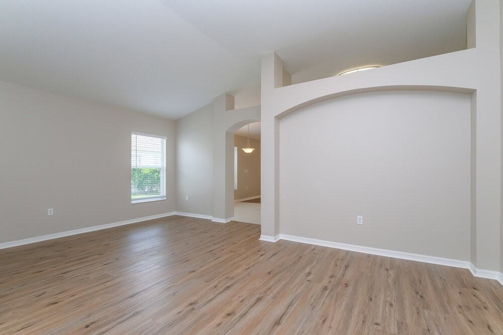 29551 Morwen Pl - Photo 7 of 19