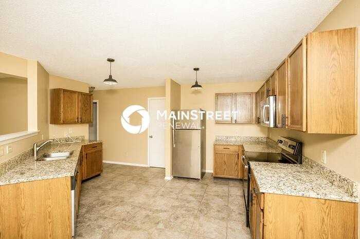 1638 Blue Grass Pkwy - Photo 7 of 16