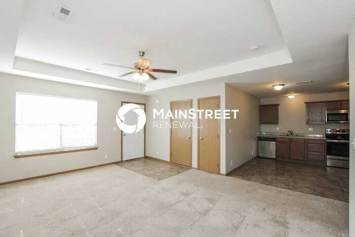 200 Palmer Ct - Photo 4 of 16