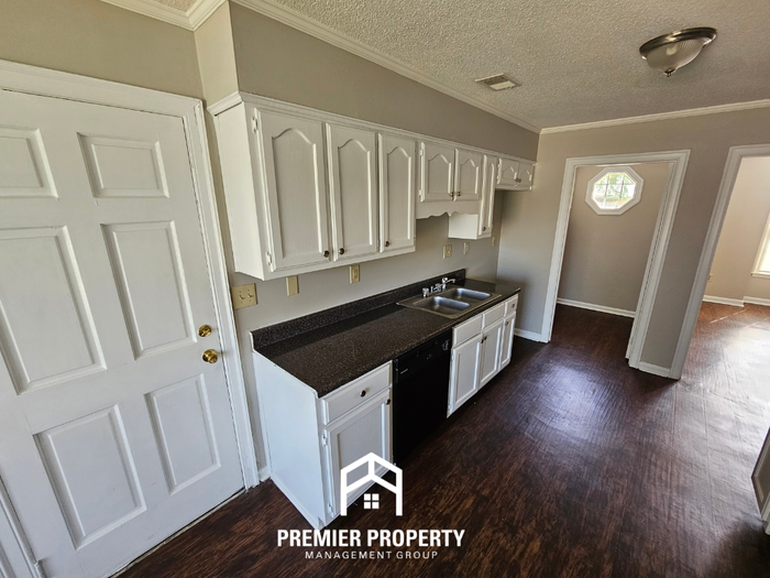 4087 Birch Glen Dr - Photo 6 of 23