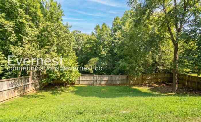 13307 Smoketown Rd - Photo 3 of 7