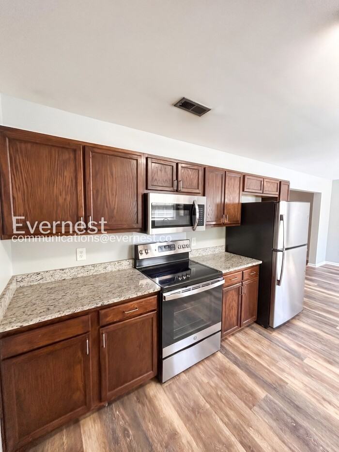 10339 Gold Pan Rd - Photo 3 of 23